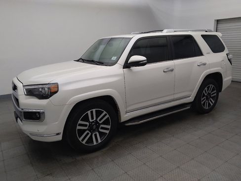 Used 2022 Toyota 4Runner Limited RWD image 2