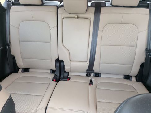 Certified 2020 Ford Escape SEL AWD/4WD image 8