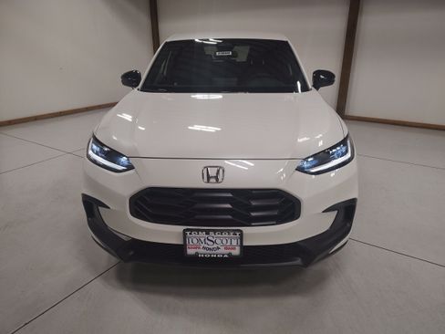 New 2027 Honda HR-V Sport image 3