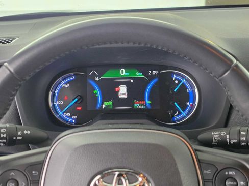 Used 2019 Toyota RAV4 XSE w/ XSE Weather Package AWD/4WD image 23