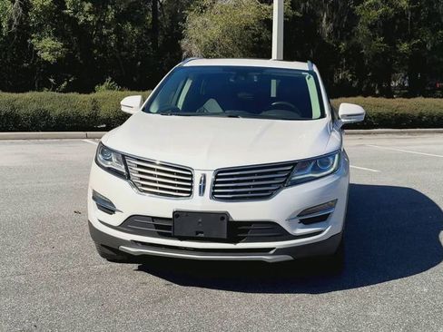 Used 2018 Lincoln MKC Select w/ Select Plus Package image 3