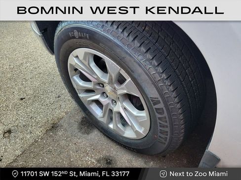 Used 2022 Chevrolet Silverado 1500 LTZ image 9