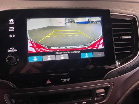 Used 2023 Honda Passport EX-L image 28