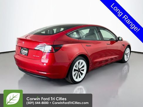 Used 2022 Tesla Model 3 Long Range AWD/4WD image 15