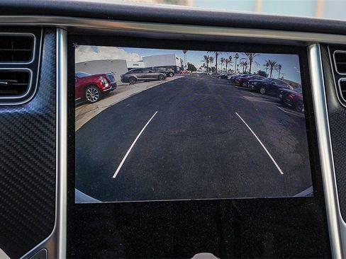 Used 2017 Tesla Model X 75D image 27