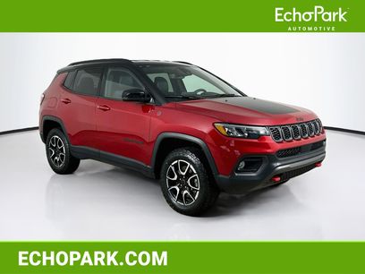 Used 2025 Jeep Compass Trailhawk