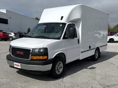 New 2025 GMC Savana 3500 w/ Power Convenience Package