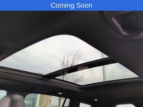 Used 2023 Cadillac XT6 Premium Luxury image 19