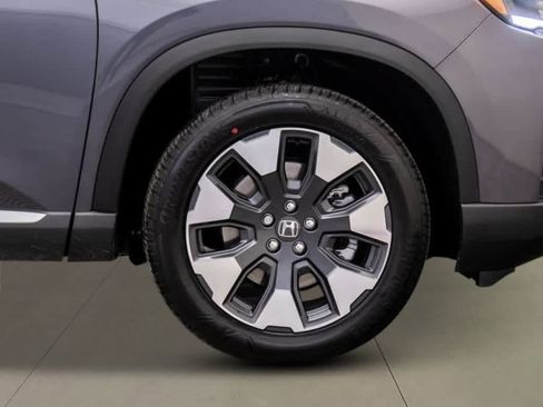 New 2026 Honda Pilot Elite image 9