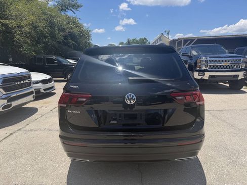 Used 2021 Volkswagen Tiguan S FWD image 6