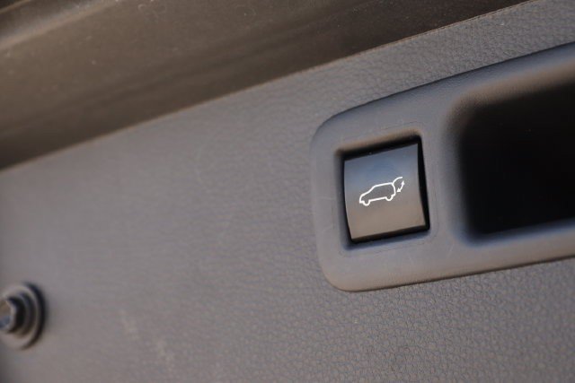 Used 2023 Toyota Highlander XSE AWD/4WD image 8
