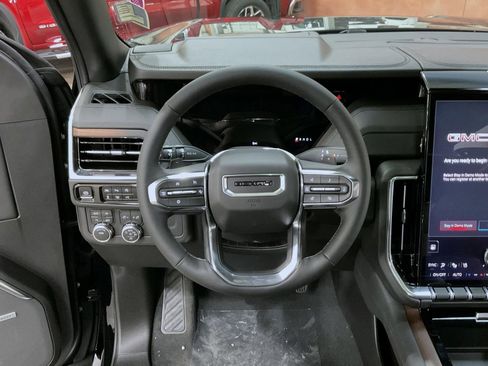 New 2026 GMC Yukon XL Denali w/ Sun & Power Step Package AWD/4WD image 11