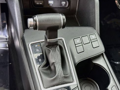 Used 2023 Kia Sportage LX AWD/4WD image 10