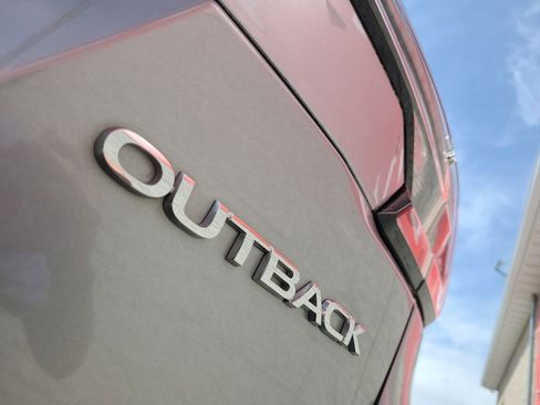 Used 2020 Subaru Outback Premium w/ Popular Package #1 AWD/4WD image 16
