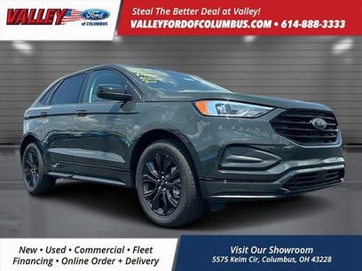 New 2024 Ford Edge SE w/ Black Appearance Package