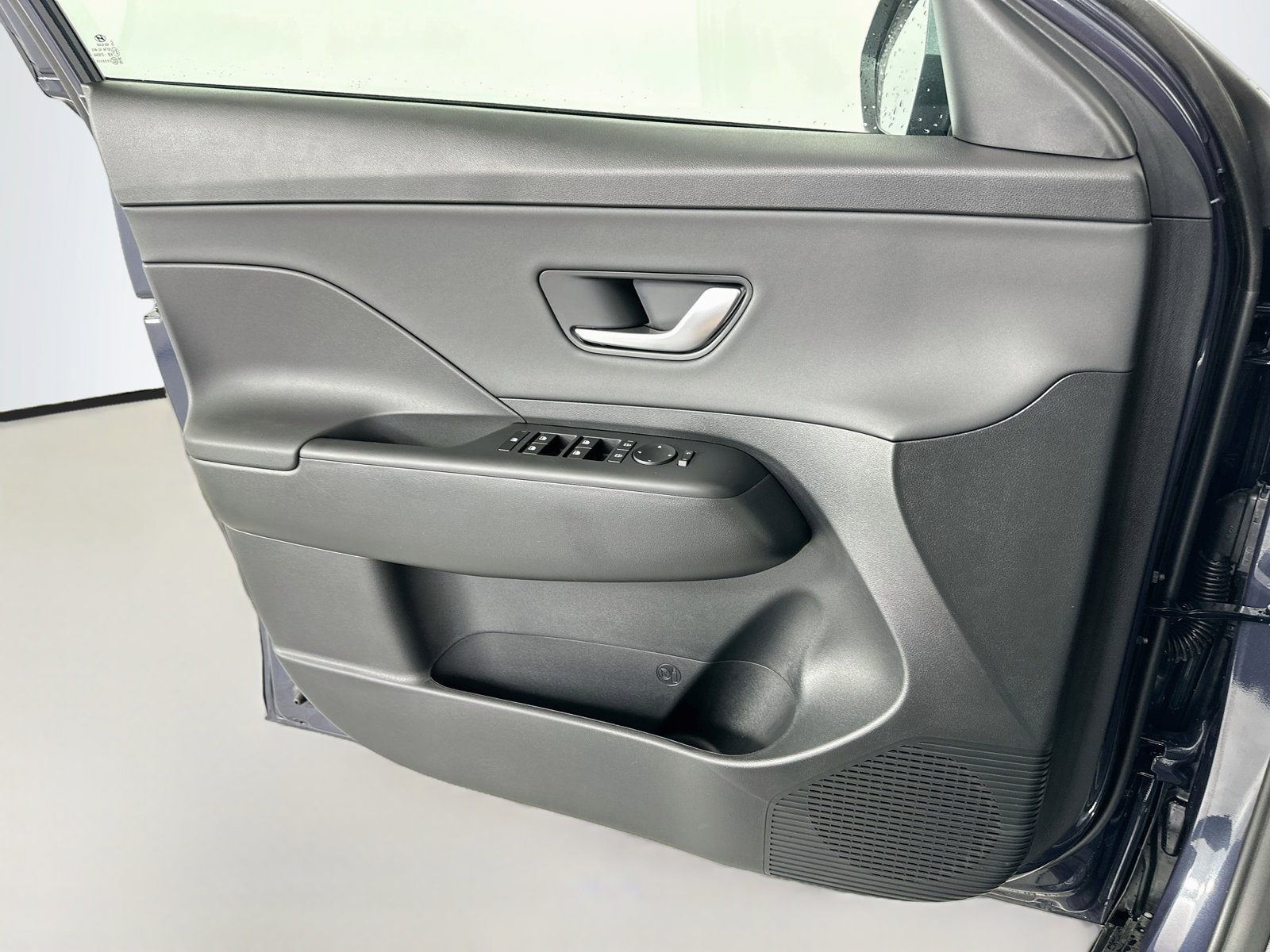 New 2026 Hyundai Kona SEL Premium FWD image 23