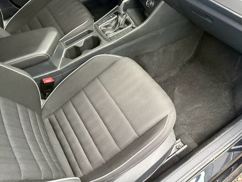 Used 2024 Volkswagen Jetta Sport FWD image 21