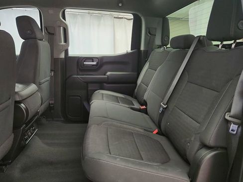 Used 2021 Chevrolet Silverado 1500 LT AWD/4WD image 18