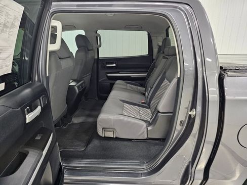 Used 2018 Toyota Tundra SR5 image 13