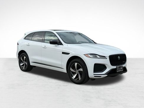 Used 2024 Jaguar F-PACE R-Dynamic S image 8