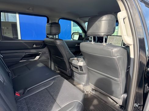 Used 2024 Toyota Tundra Limited image 11