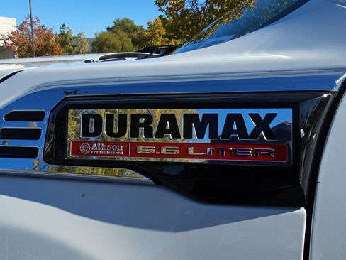 New 2025 GMC Sierra 3500 Pro w/ 1SA Pro Safety Plus Package image 12