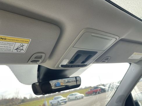 Used 2023 Honda Pilot Elite image 30