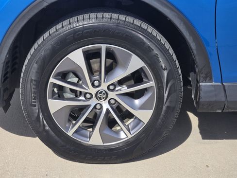 Used 2016 Toyota RAV4 XLE image 8