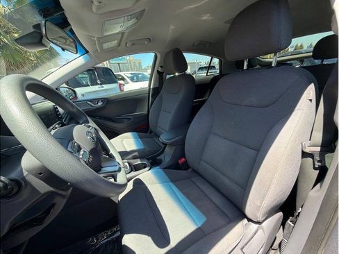 Used 2020 Hyundai Ioniq Blue FWD image 15
