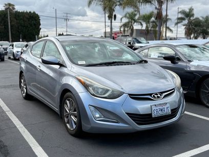 Used 2016 Hyundai Elantra SE w/ Option Group 02