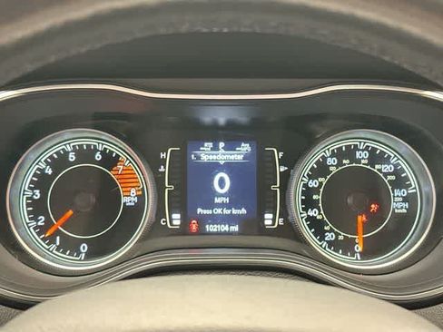 Used 2021 Jeep Cherokee Latitude Lux AWD/4WD image 6