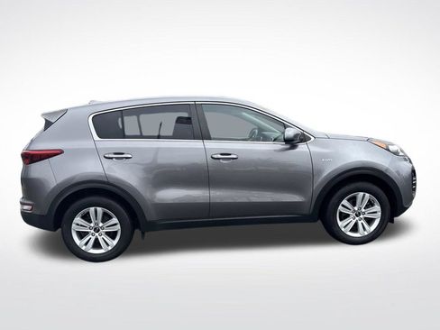 Used 2018 Kia Sportage LX AWD/4WD image 8
