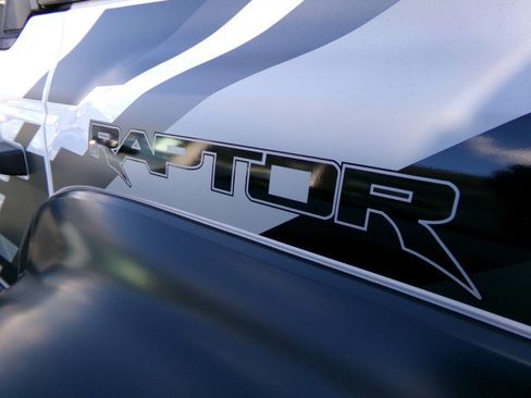 New 2025 Ford Bronco Raptor image 6