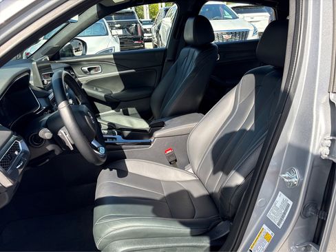 Used 2024 Acura Integra A-Spec image 9