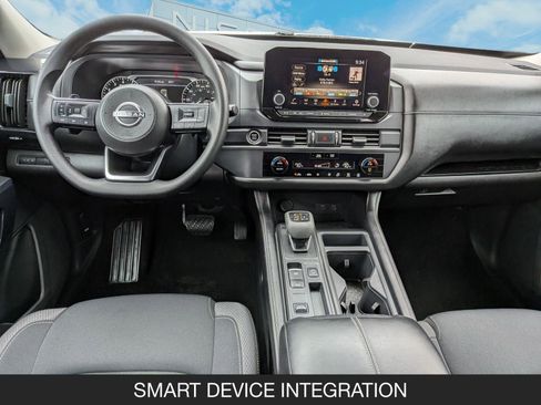 Certified 2024 Nissan Pathfinder S image 13