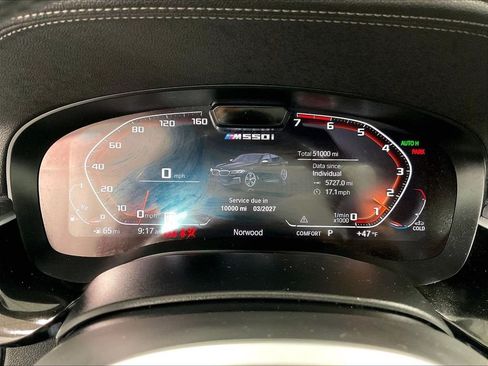 Used 2022 BMW M550i xDrive w/ Executive Package AWD/4WD image 25