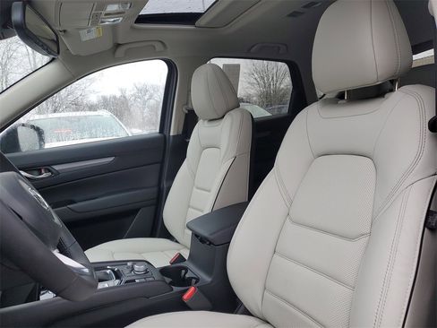 New 2025 MAZDA CX-5 AWD 2.5 S w/ Preferred Package image 12
