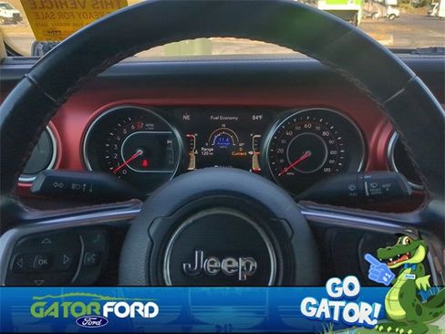 Used 2021 Jeep Gladiator Rubicon image 30