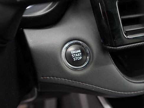 Used 2023 Toyota Highlander XSE image 21