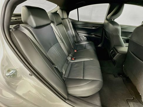 Used 2026 Toyota Camry XSE FWD image 27