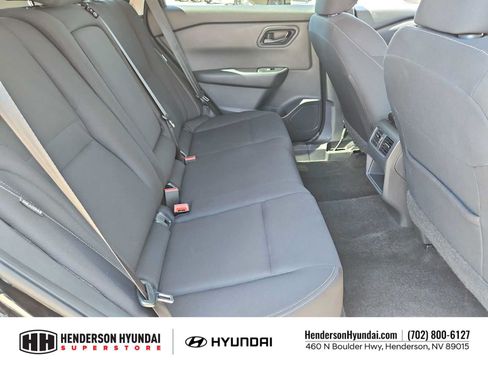 Used 2024 Nissan Rogue S FWD image 20