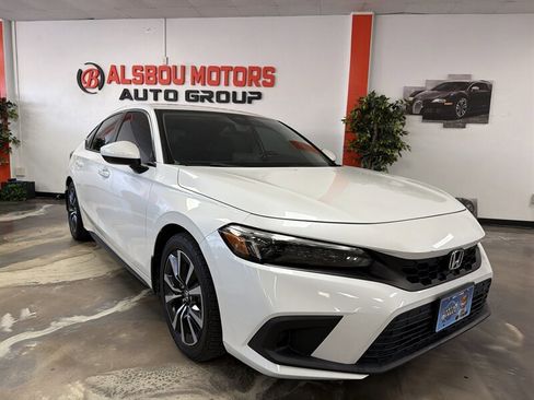 Used 2022 Honda Civic EX-L image 1