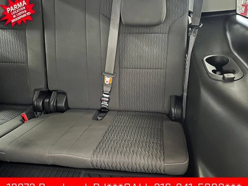 Certified 2020 GMC Yukon SLE w/ Convenience Package AWD/4WD image 17