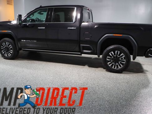Used 2022 GMC Sierra 2500 Denali w/ Technology Package image 10