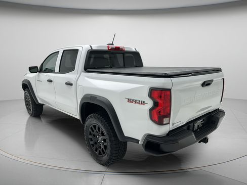 Used 2024 Chevrolet Colorado Trail Boss w/ Advanced Trailering Package AWD/4WD image 7