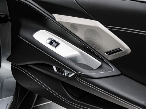 Used 2023 Chevrolet Corvette Stingray Premium Cpe w/ Z51 Performance Package image 89