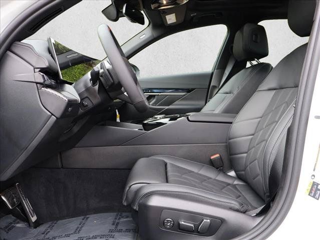 New 2026 BMW i5 M60 AWD/4WD image 4