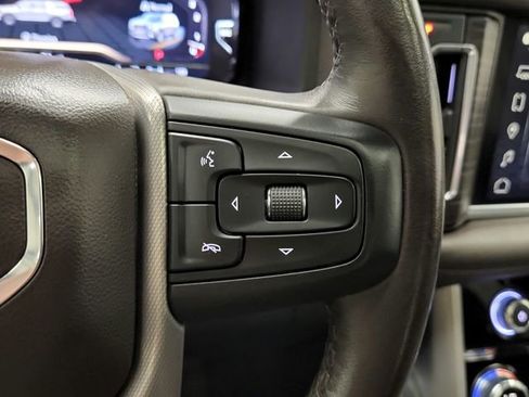 Used 2022 GMC Yukon XL Denali RWD image 31
