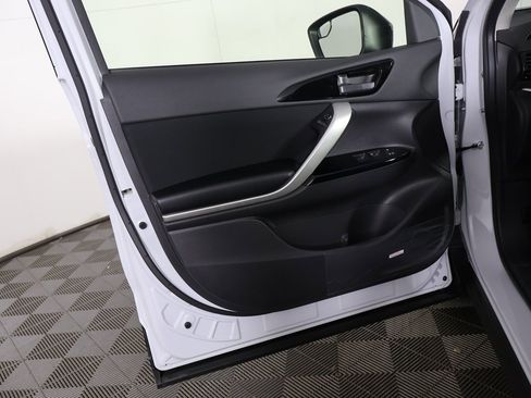 New 2026 Mitsubishi Eclipse Cross LE image 19