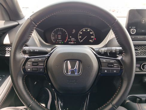 Used 2025 Honda HR-V Sport image 10